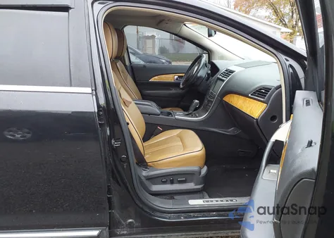 2013 Lincoln Mkx z USA, uszkodzony, nr VIN 2LMDJ6JKXDBL15040